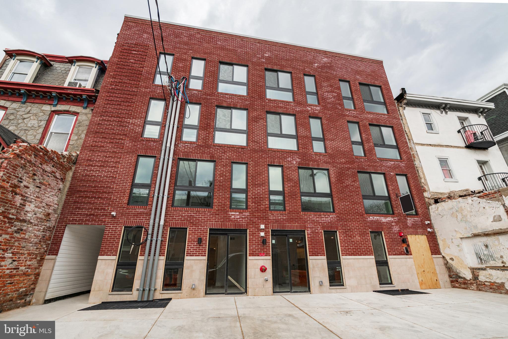 UNIVERSITY CITY - Residential Lease