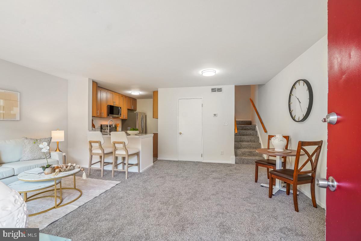 9879 BROOKRIDGE COURT