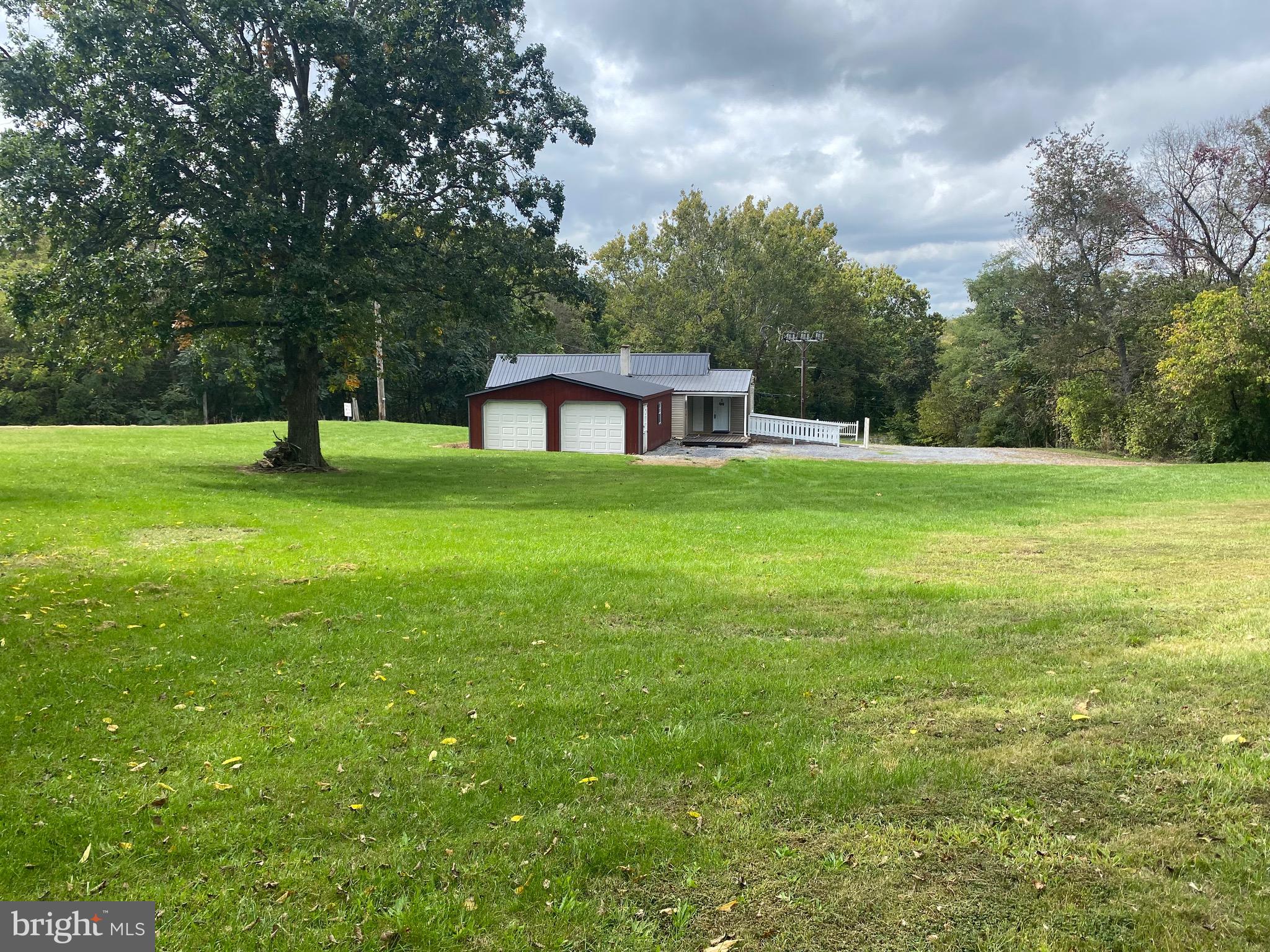 APPLE TREE FARMS - Residential