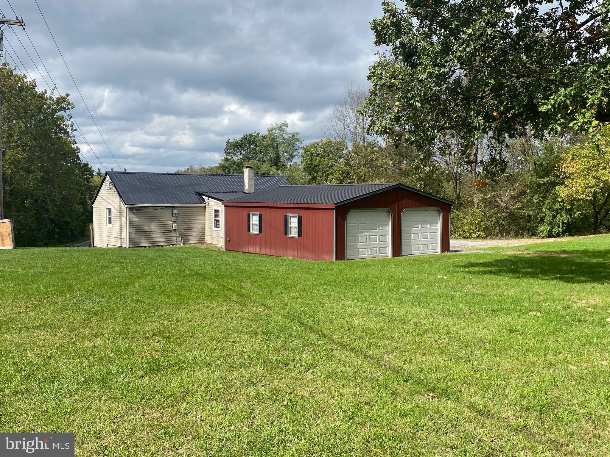 APPLE TREE FARMS - Residential