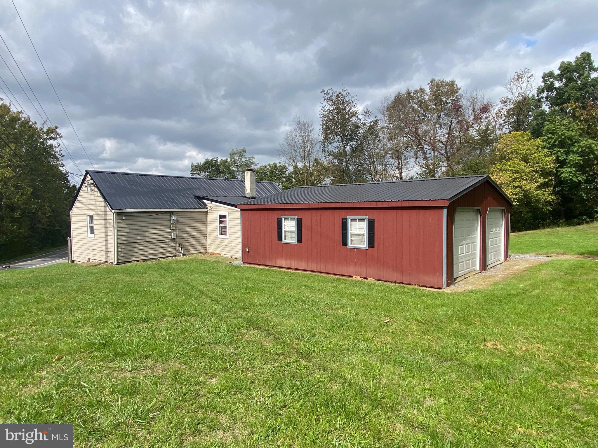 APPLE TREE FARMS - Residential