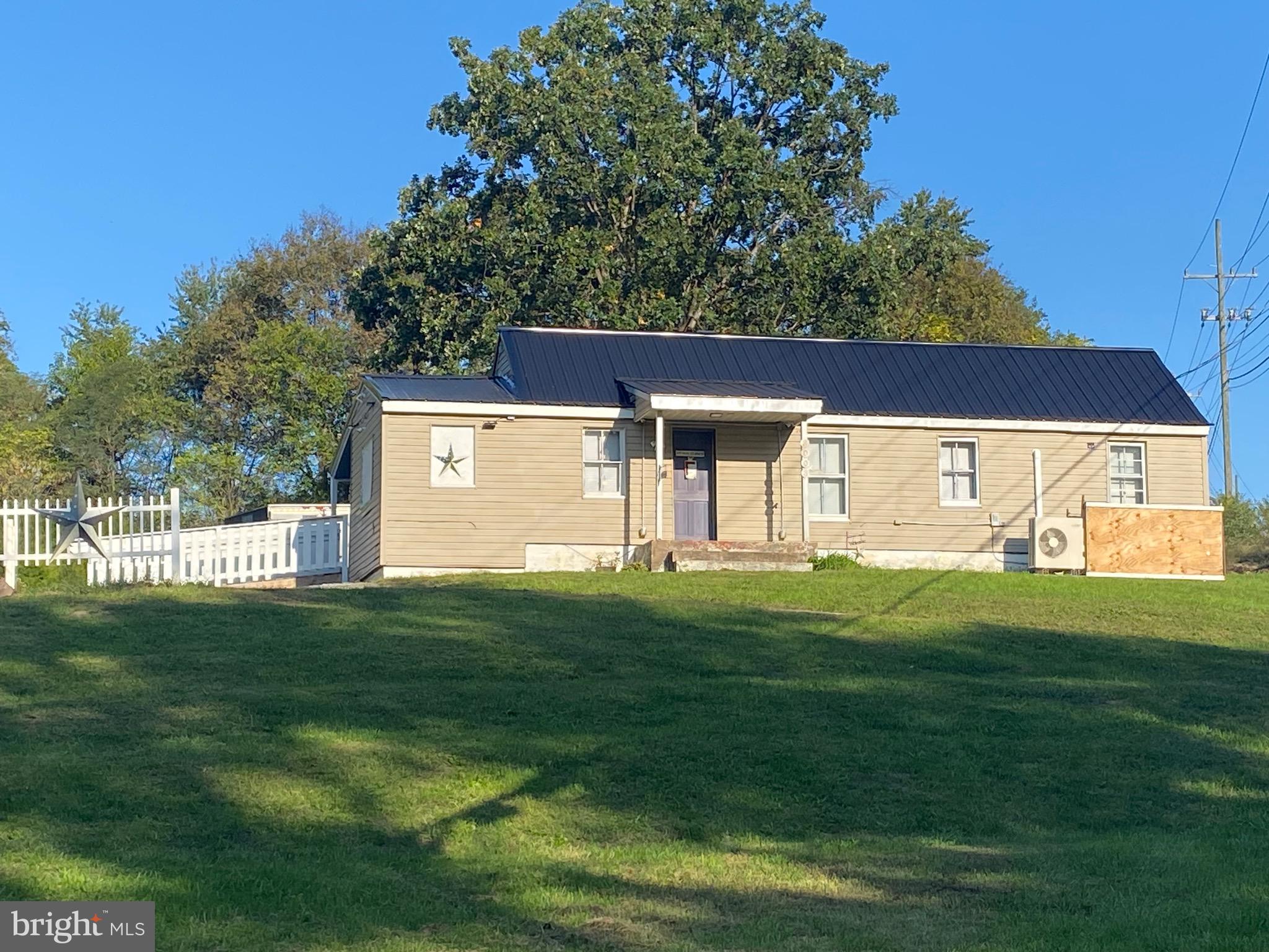 APPLE TREE FARMS - Residential