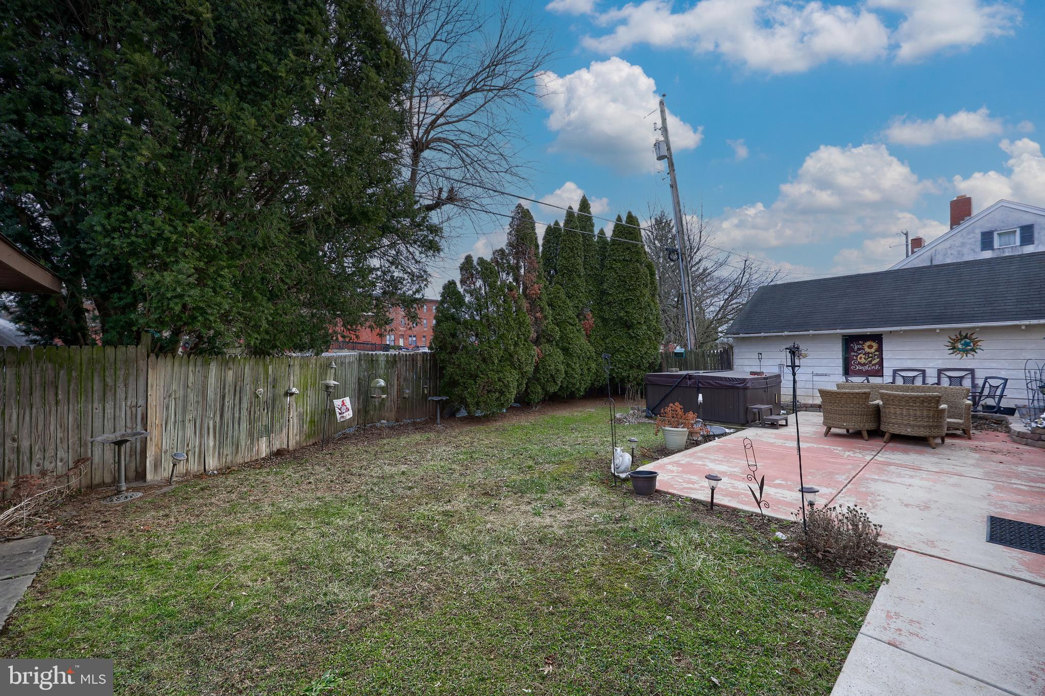 EAST COCALICO TWP - Residential