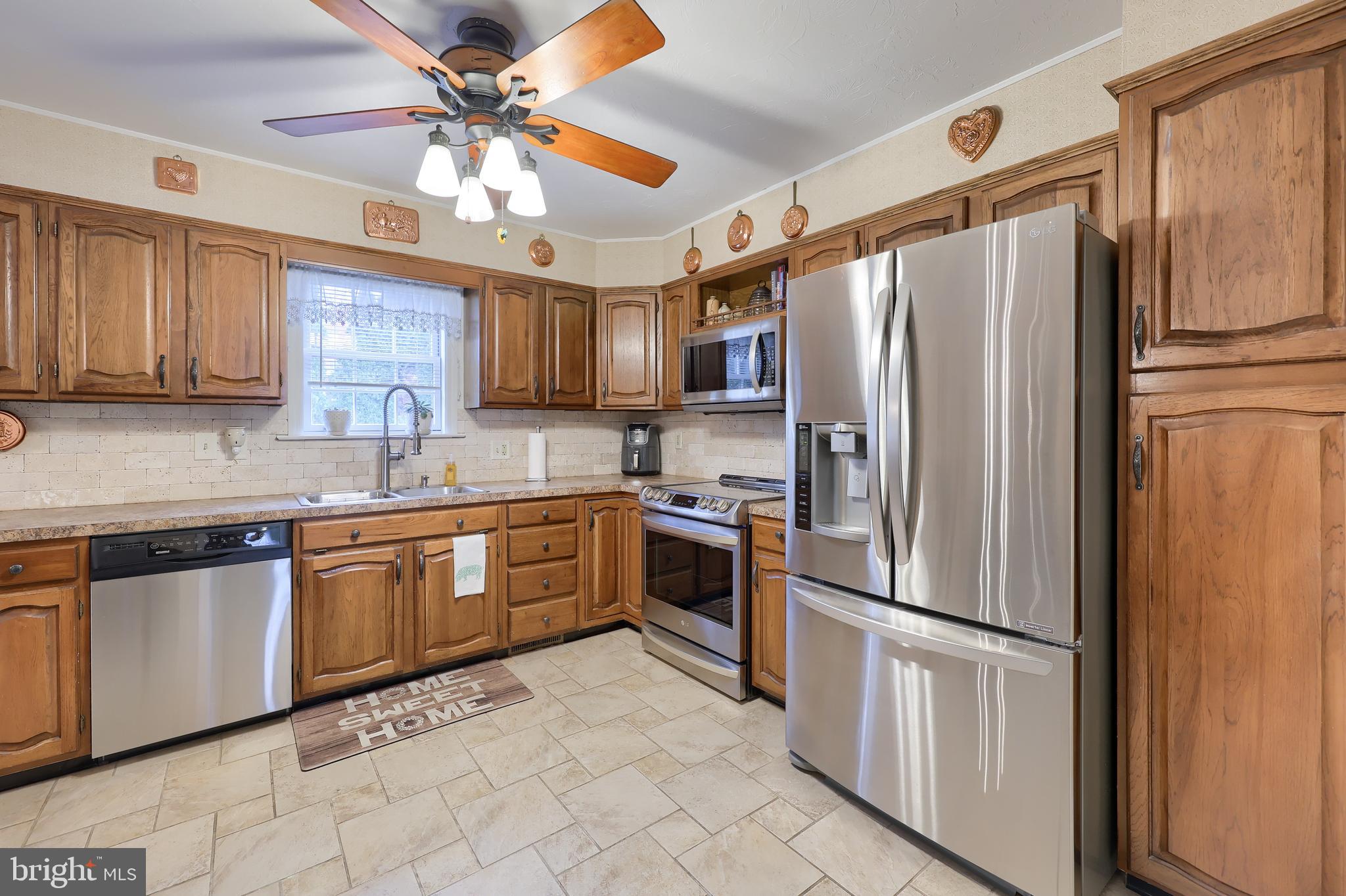 EAST COCALICO TWP - Residential