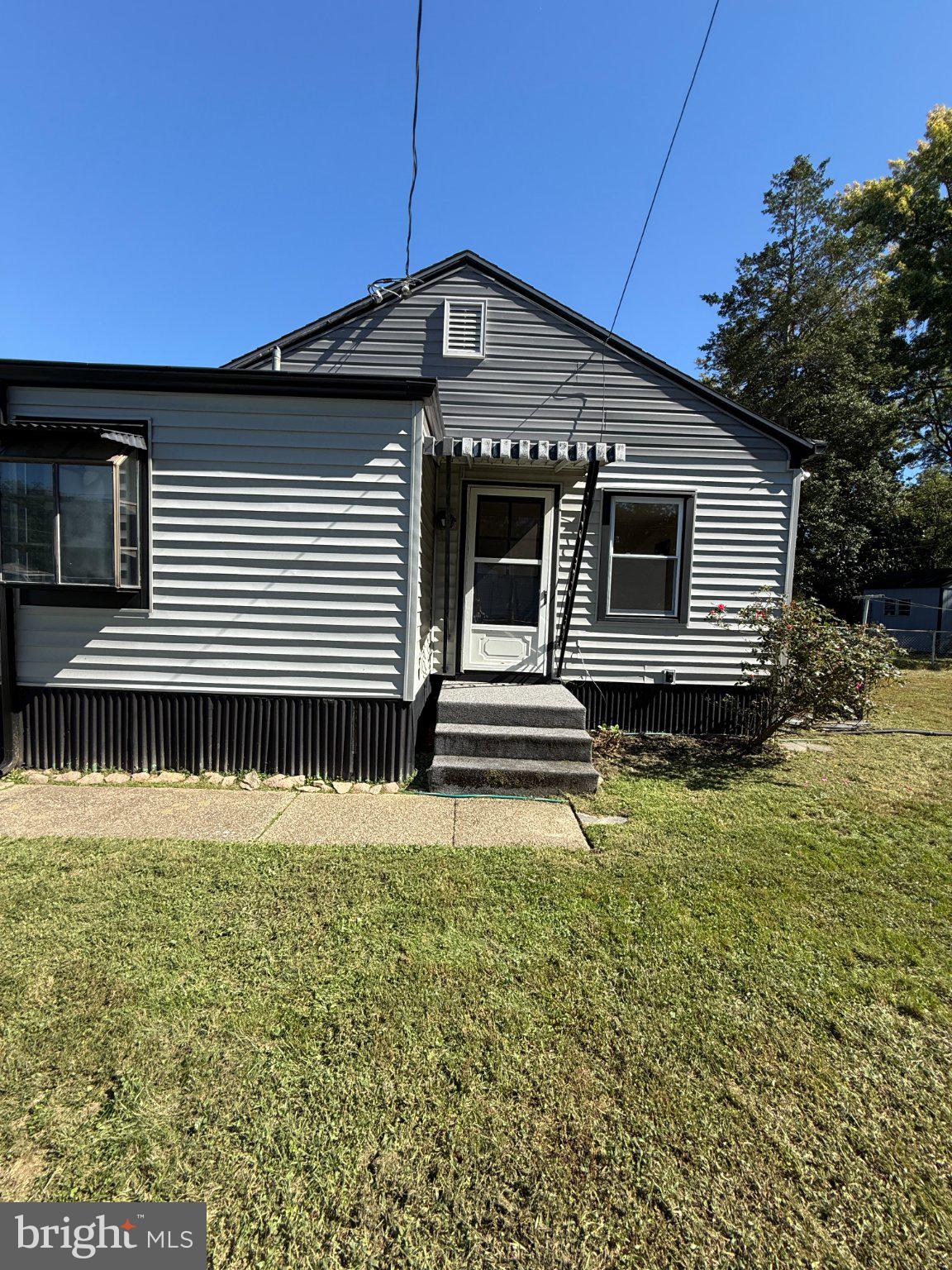 18 JONQUIL PLACE