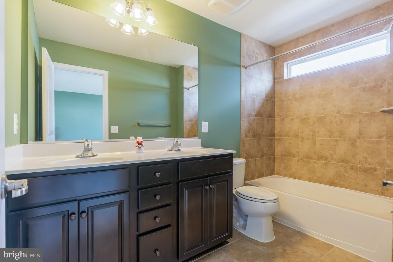 EAST GATE ONE - Residential Lease