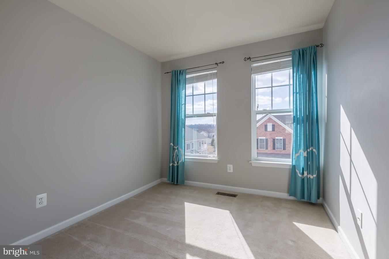 EAST GATE ONE - Residential Lease