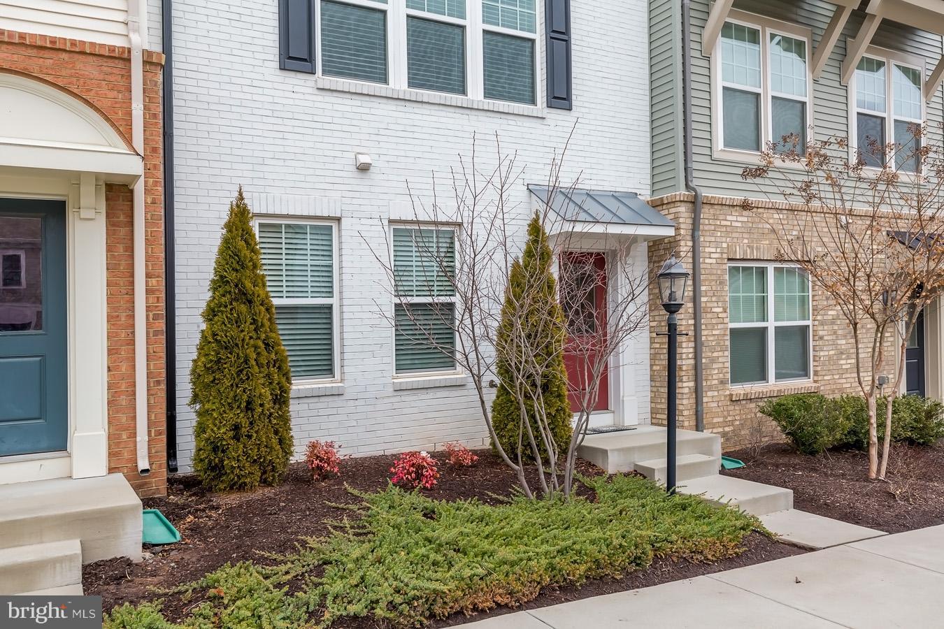 EAST GATE ONE - Residential Lease