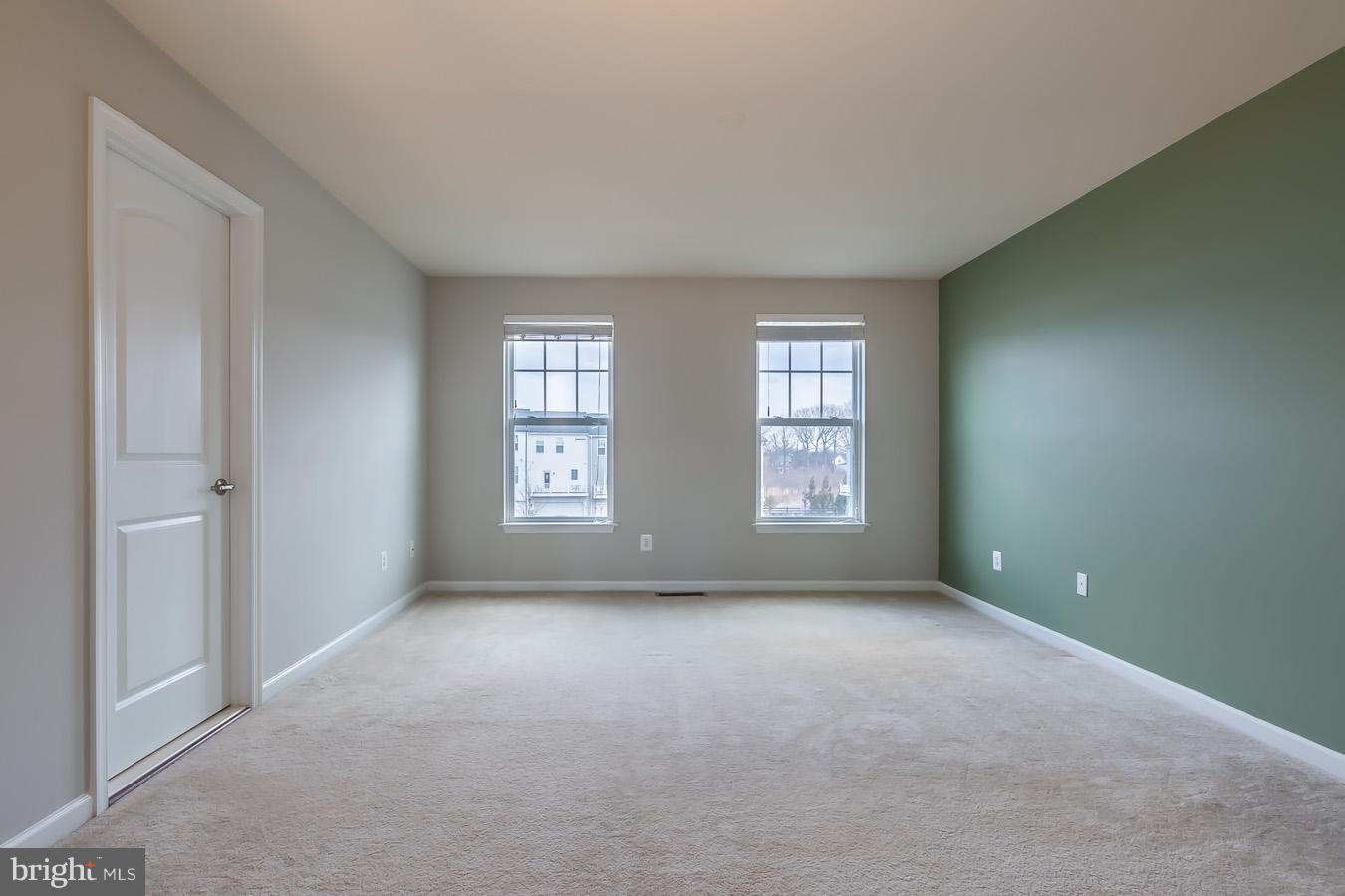 EAST GATE ONE - Residential Lease