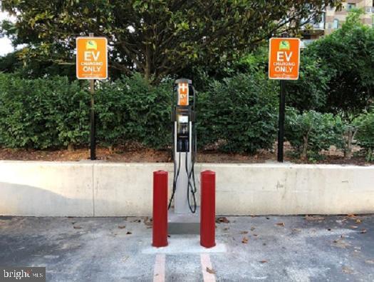 ROTONDA - Residential Lease