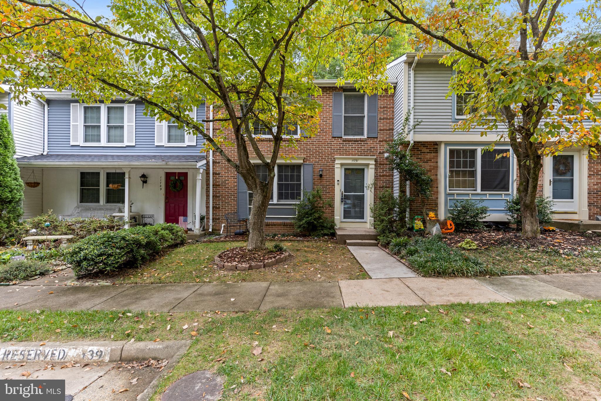 RESTON - Residential