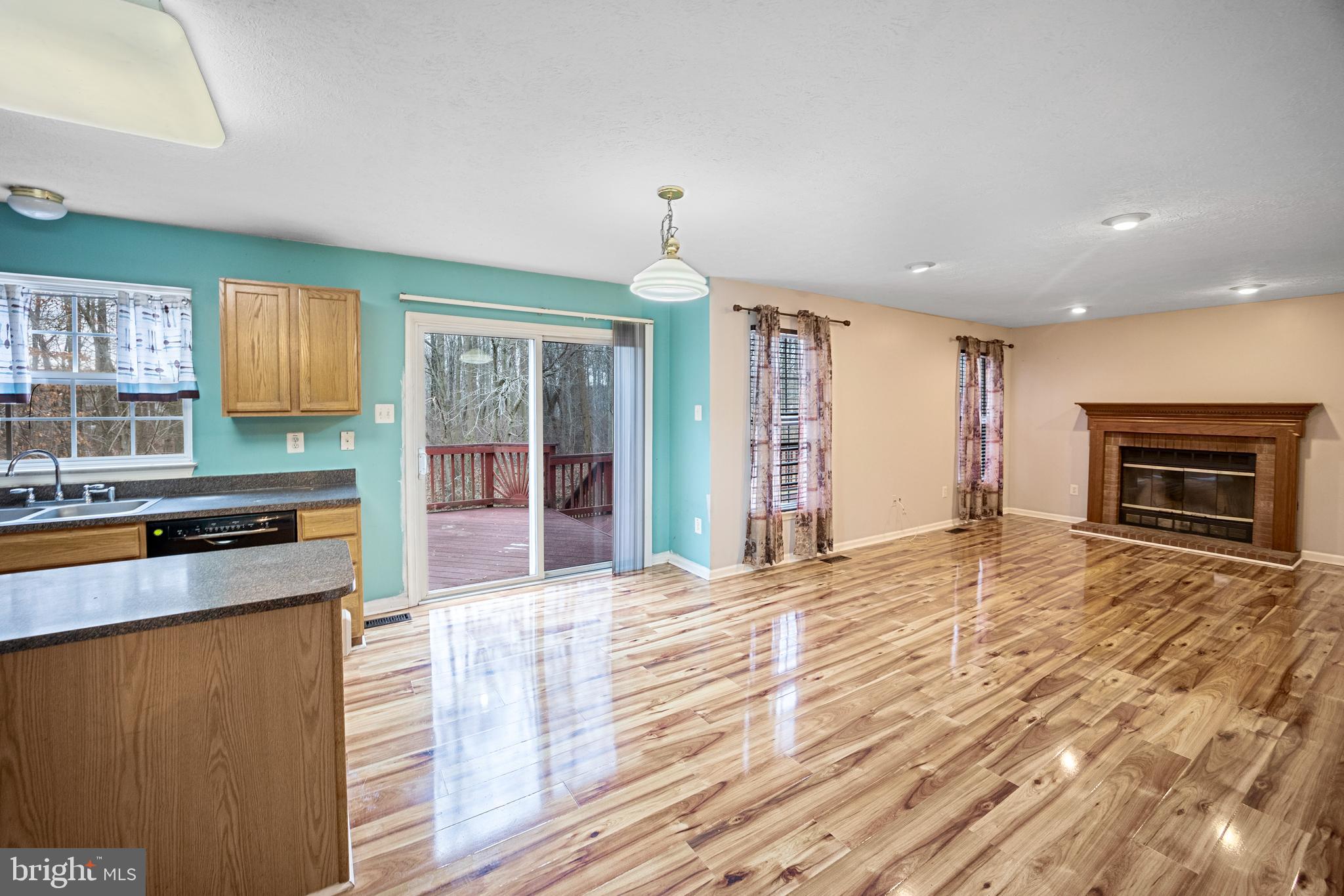 FOREST OAKS - Residential