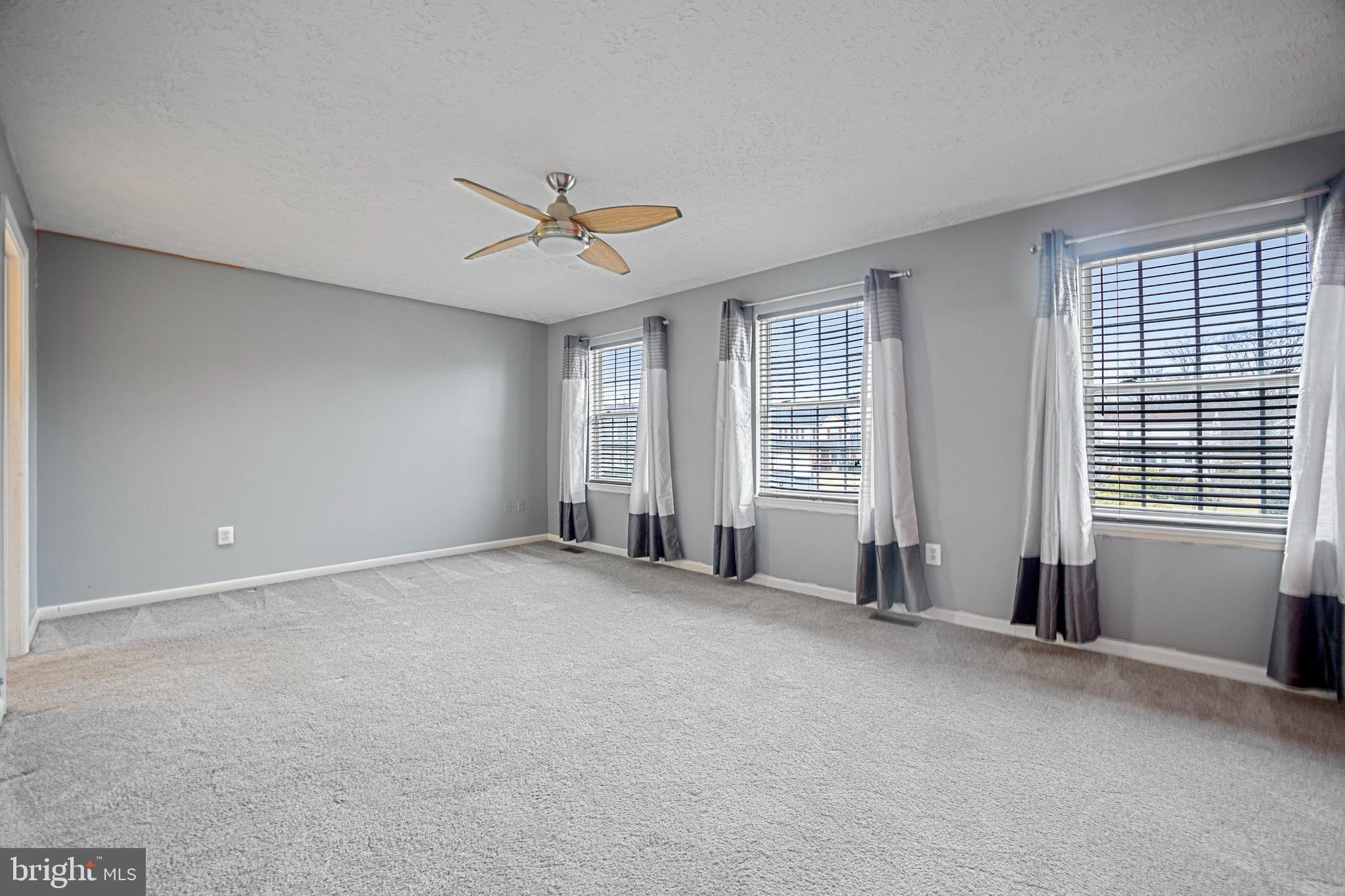 FOREST OAKS - Residential