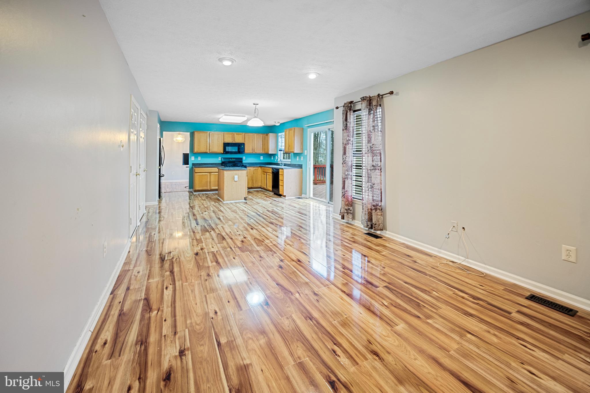 FOREST OAKS - Residential