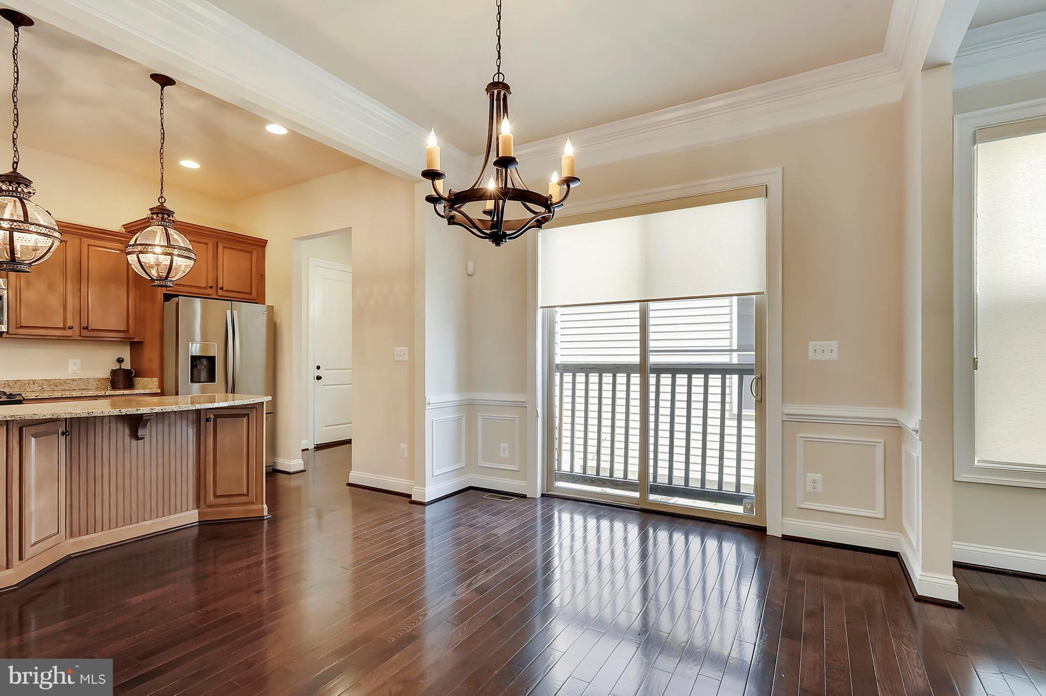 ONE LOUDOUN - Residential