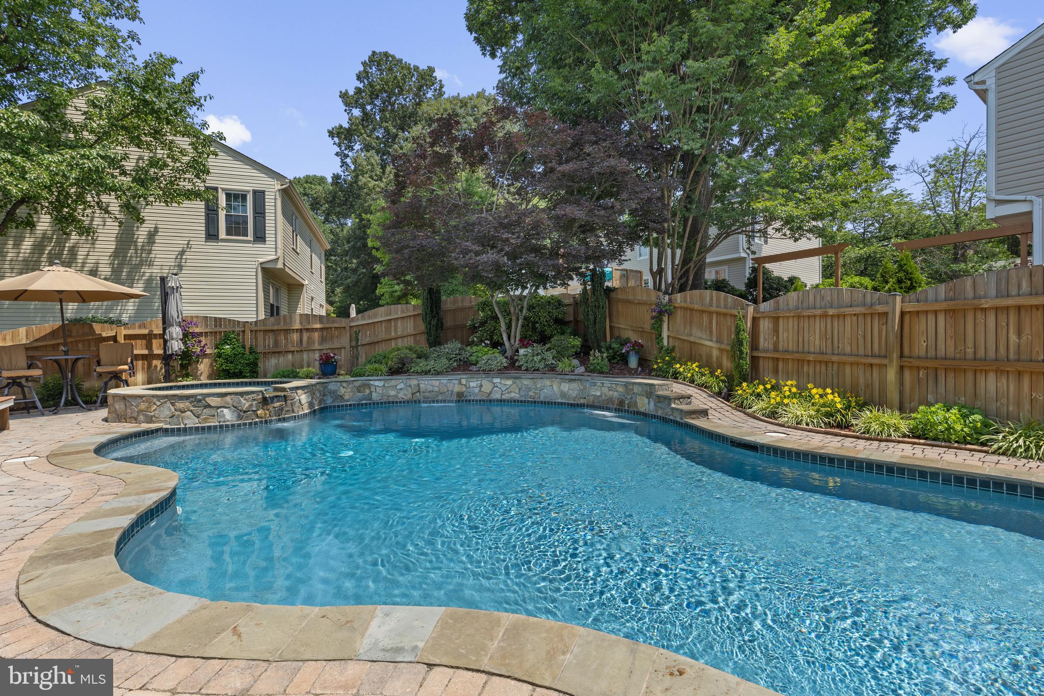 XANADU ESTATES - Residential