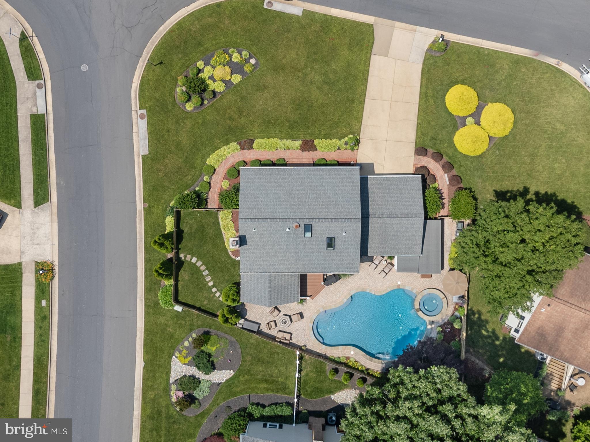 XANADU ESTATES - Residential