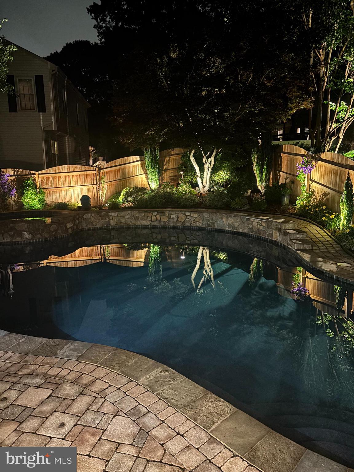 XANADU ESTATES - Residential