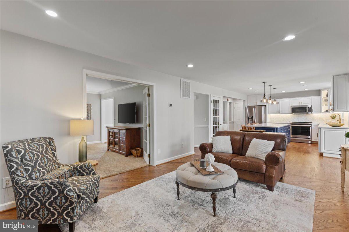 XANADU ESTATES - Residential