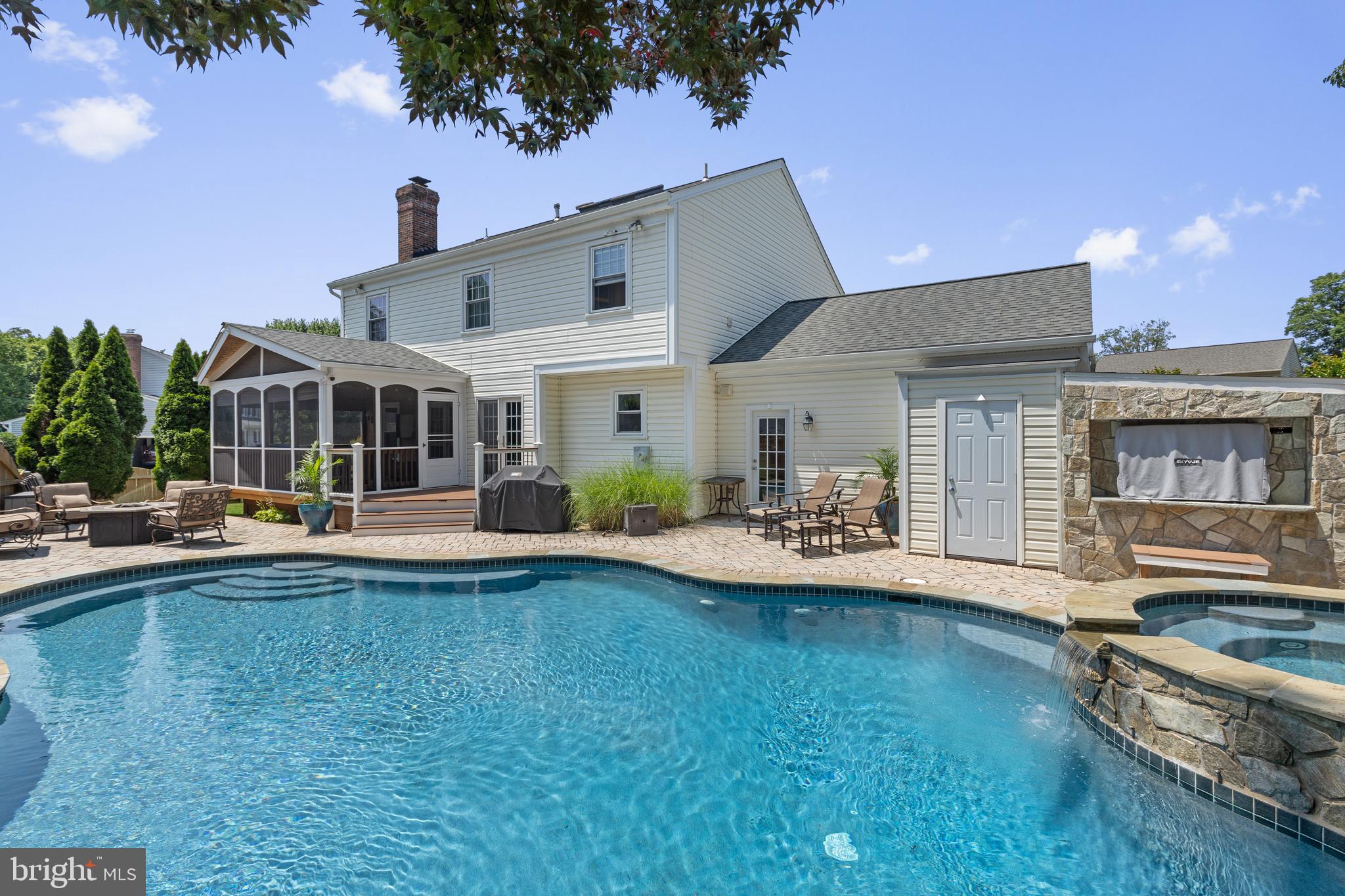 XANADU ESTATES - Residential