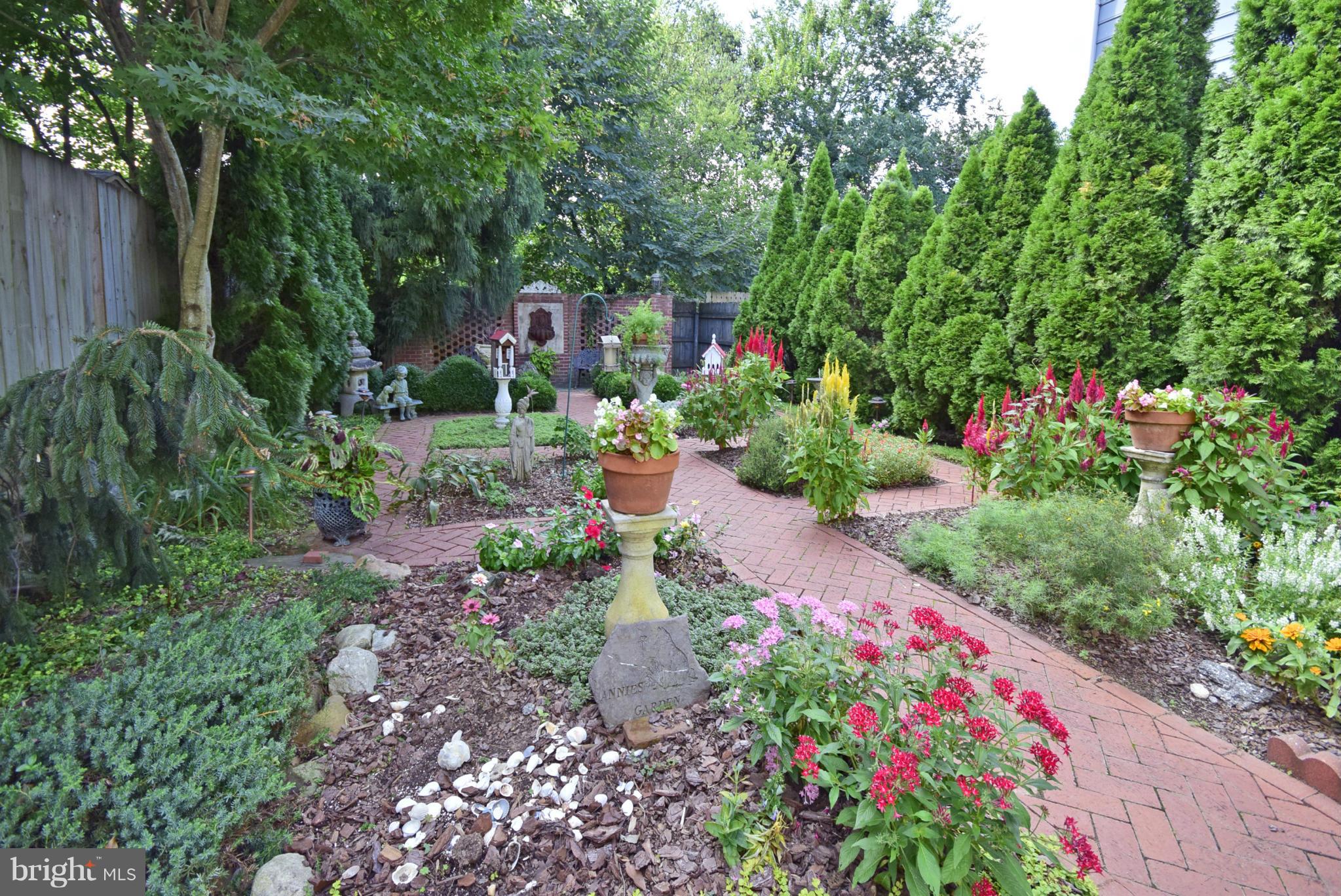 HISTORIC DISTRICT - Residential
