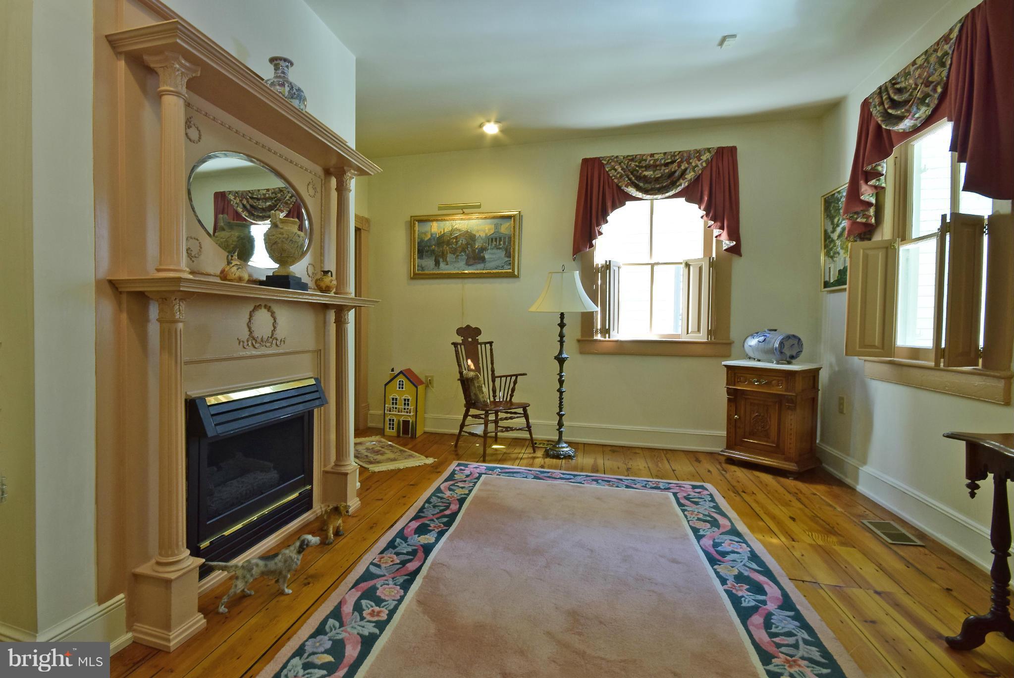 HISTORIC DISTRICT - Residential