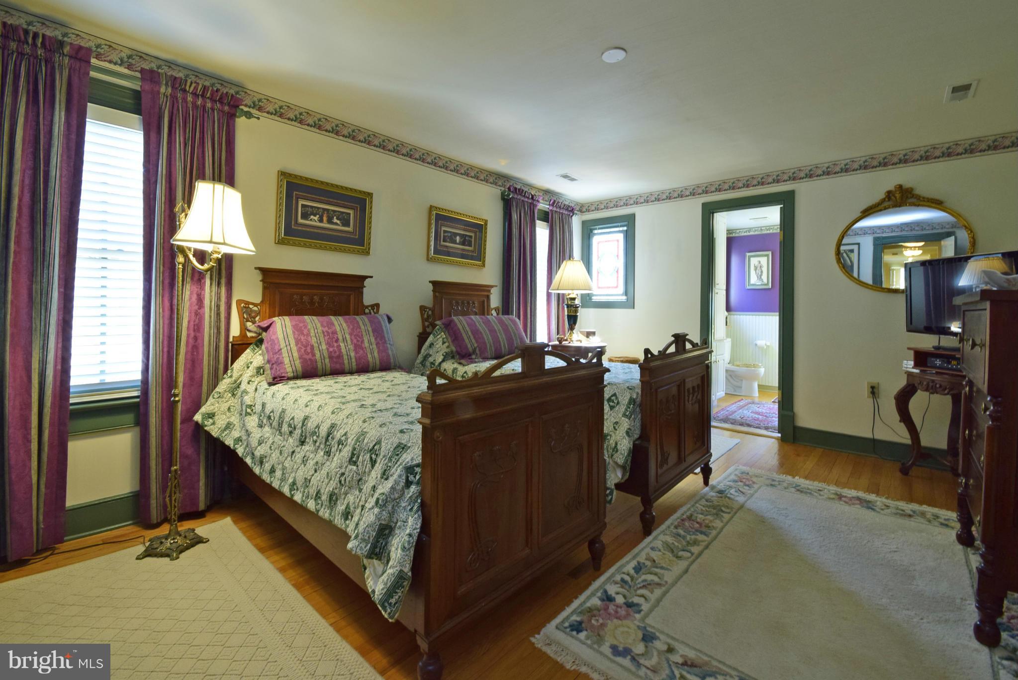 HISTORIC DISTRICT - Residential