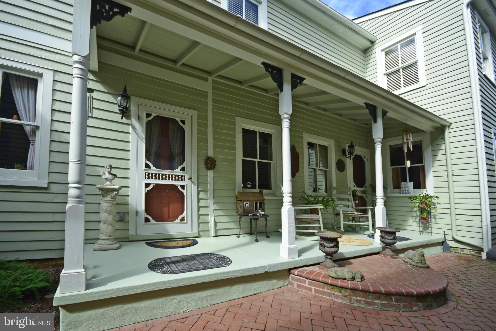 HISTORIC DISTRICT - Residential
