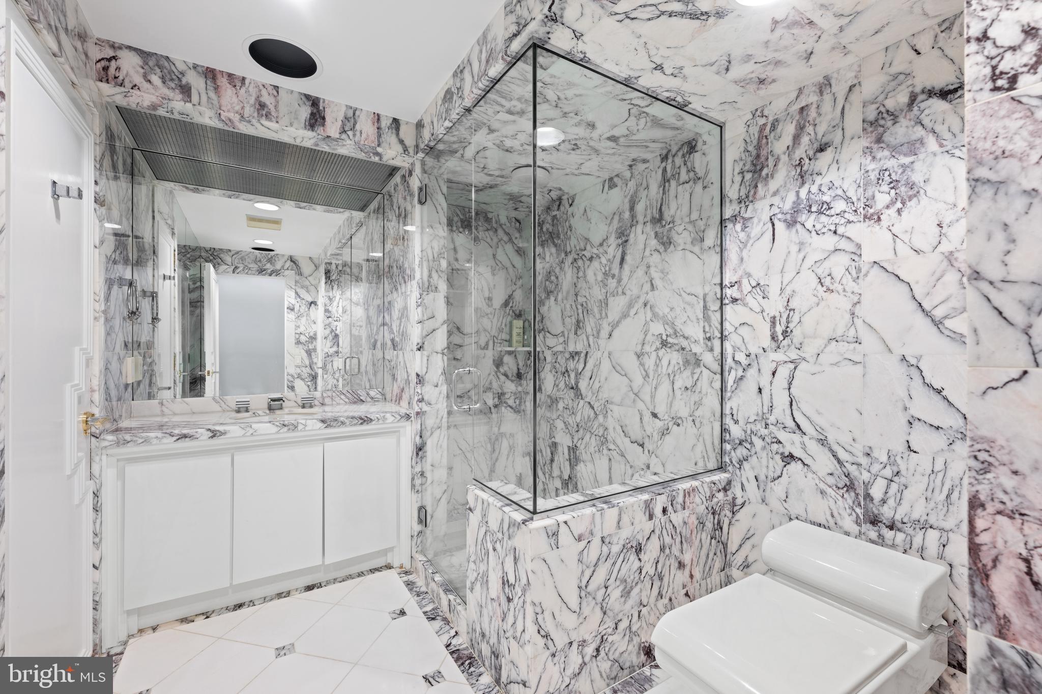 SPRINGTON POINTE - Residential