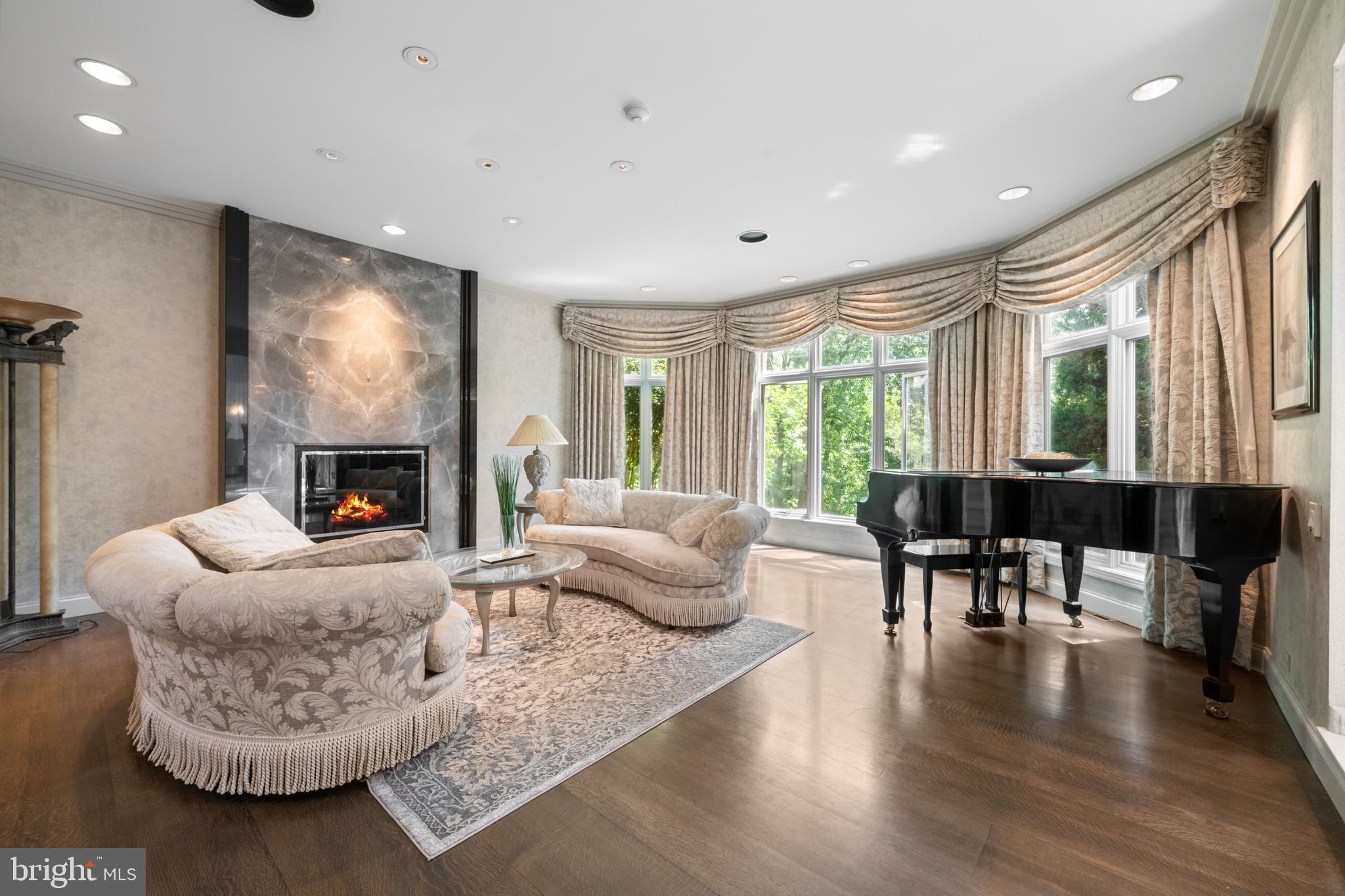SPRINGTON POINTE - Residential