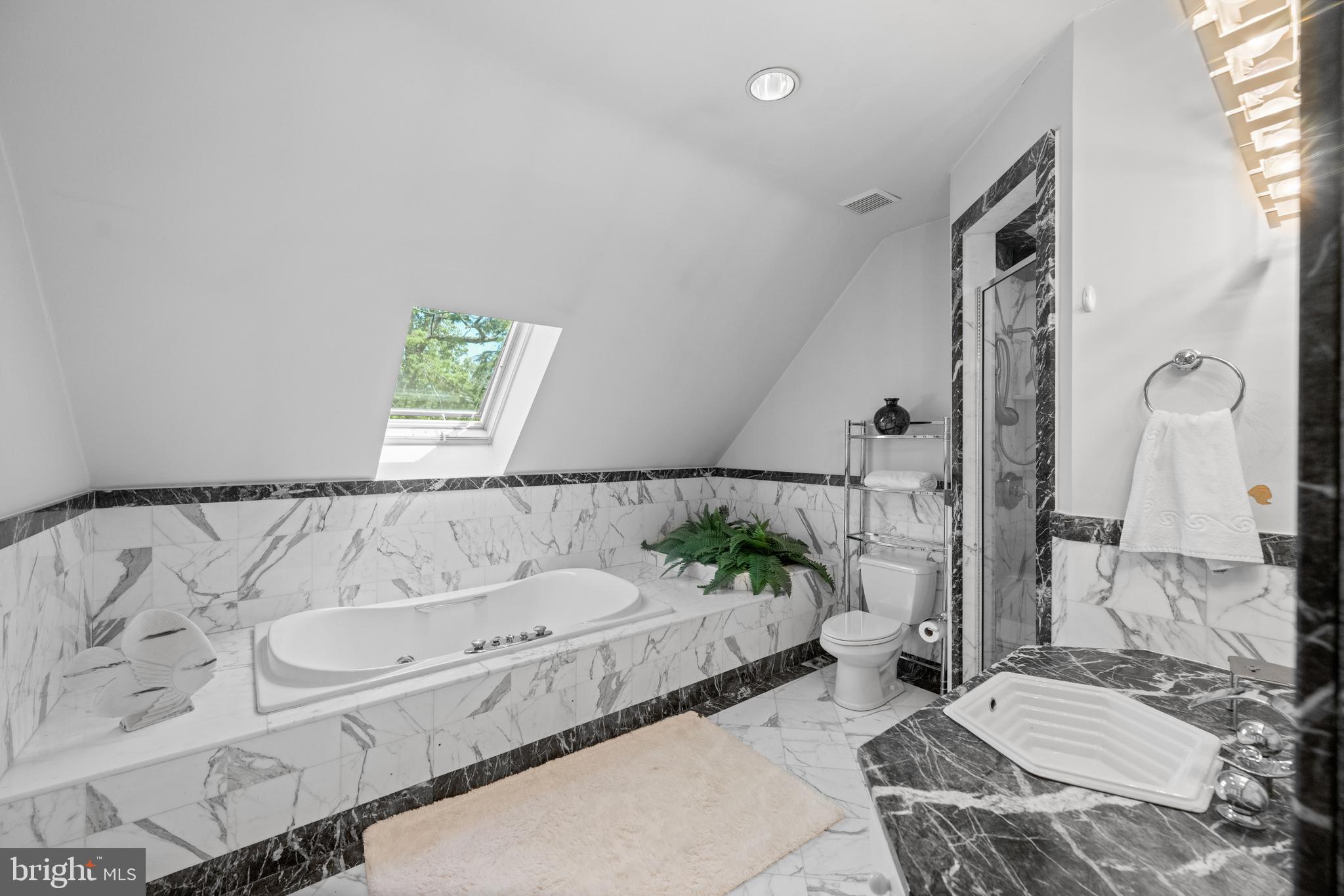 SPRINGTON POINTE - Residential