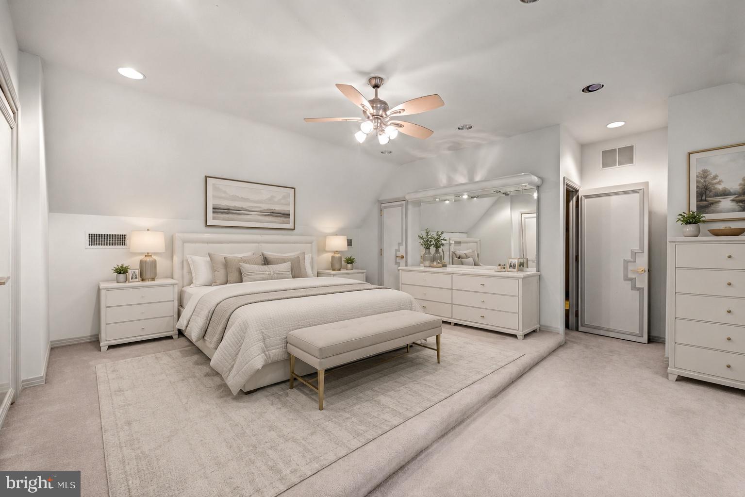 SPRINGTON POINTE - Residential