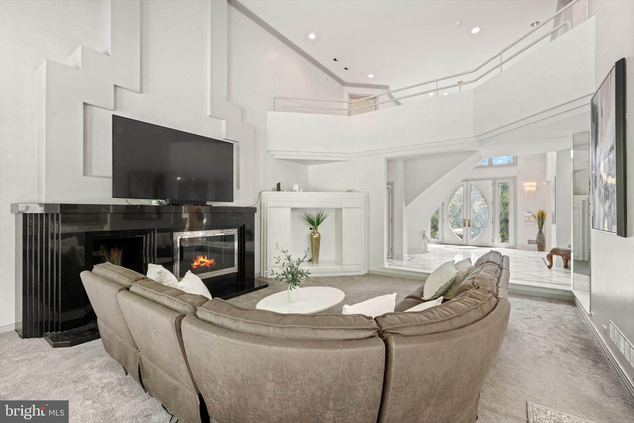 SPRINGTON POINTE - Residential
