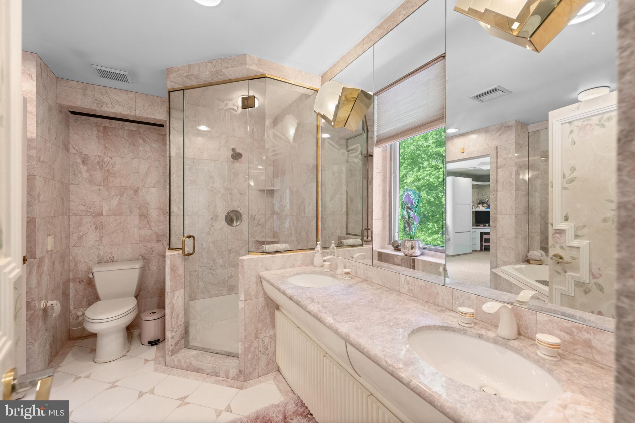 SPRINGTON POINTE - Residential