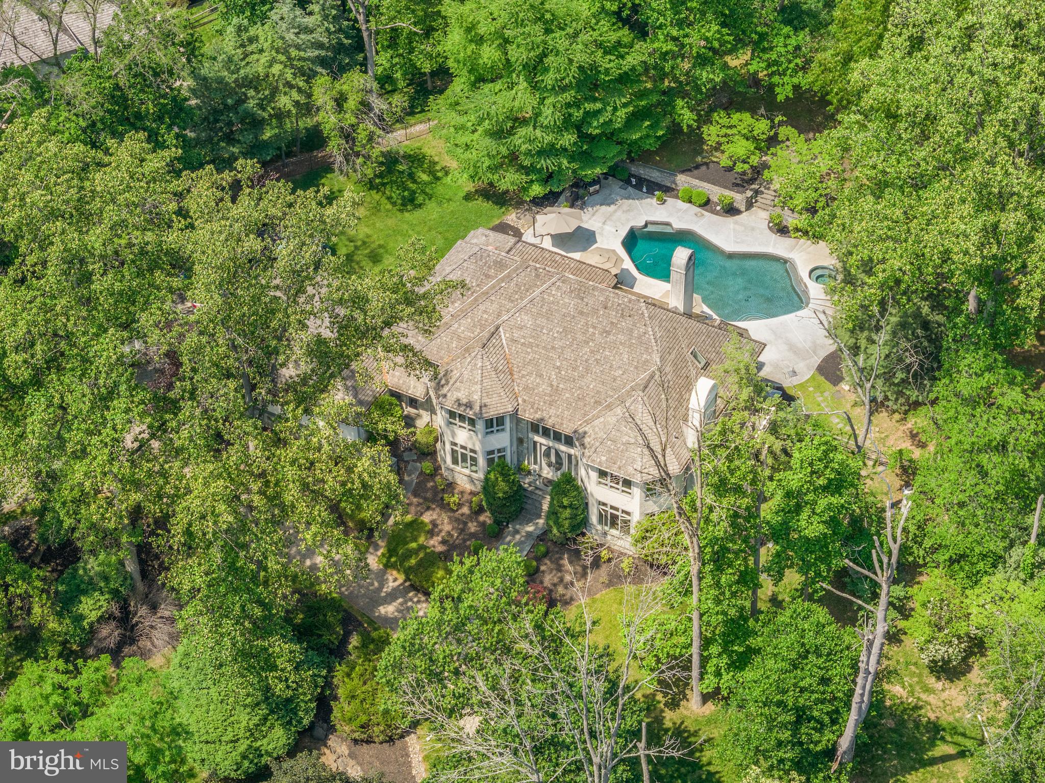 SPRINGTON POINTE - Residential