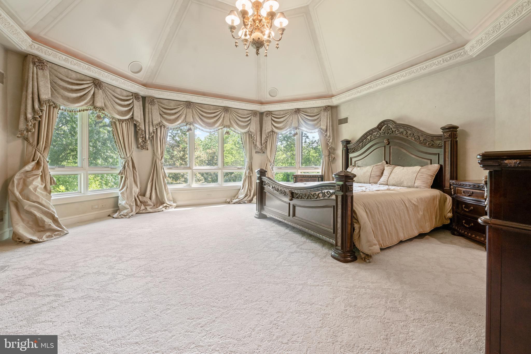 SPRINGTON POINTE - Residential