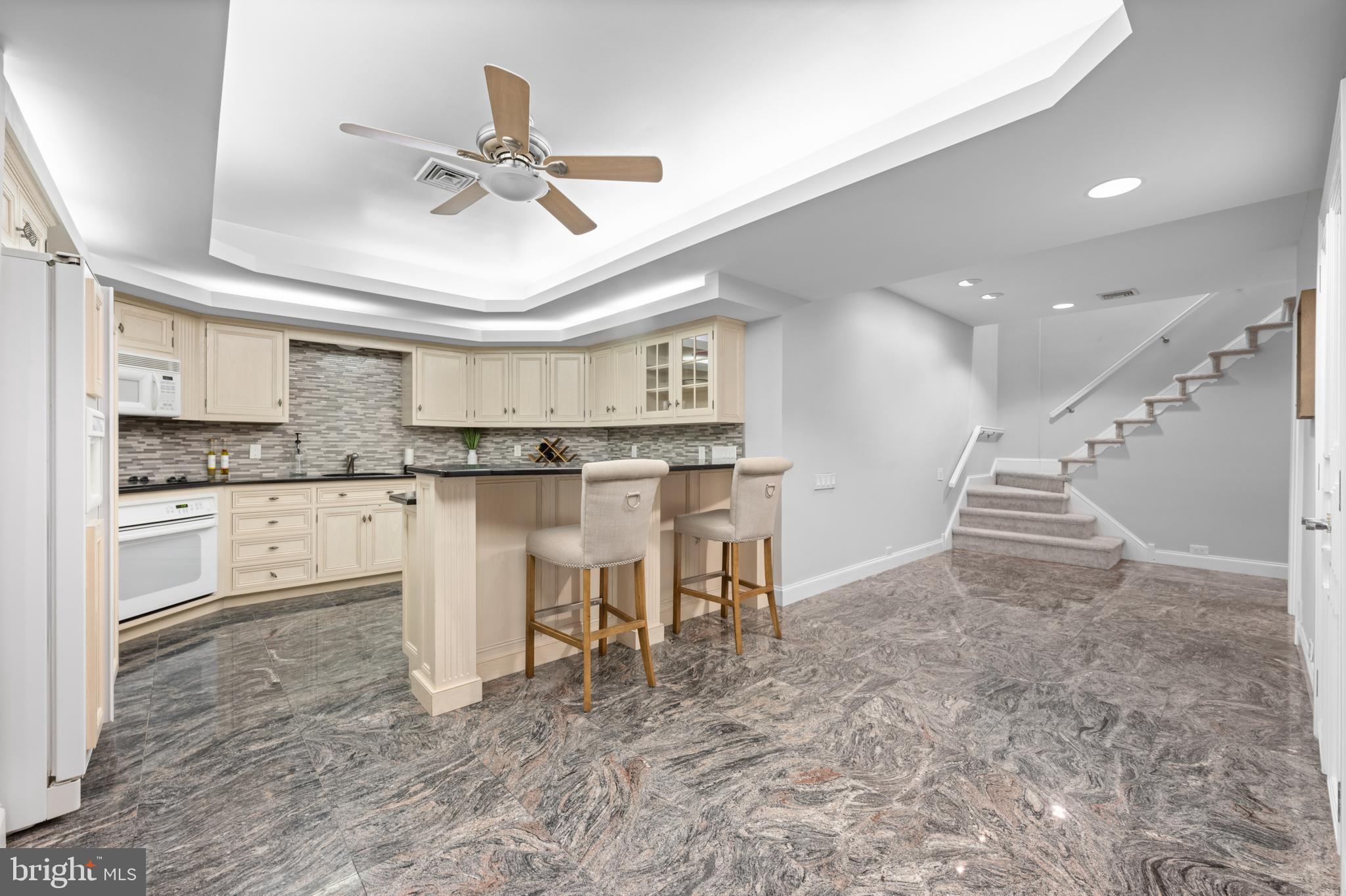 SPRINGTON POINTE - Residential