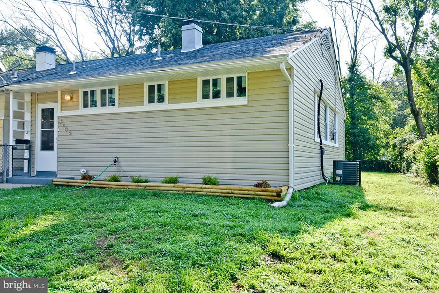 Like new & shiny? This is the house for you! Completely renovated, open floor plan w/ engineered hardwood floors. High-end SS appliances, granite counters w/ breakfast bar & new cabinets. New bath ceramic & mosaic tile. Entertaining size, fenced yard w/ brick patio. Separate laundry w/ stackable. New roof, siding, windows, A/C, h2o heater, privacy fence, landscaping & lots of closets & storage rm