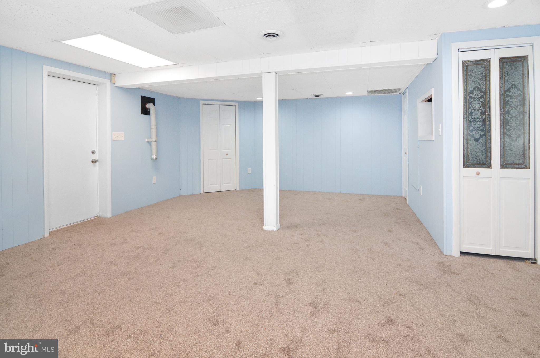 WOODCREST HOMES - Residential