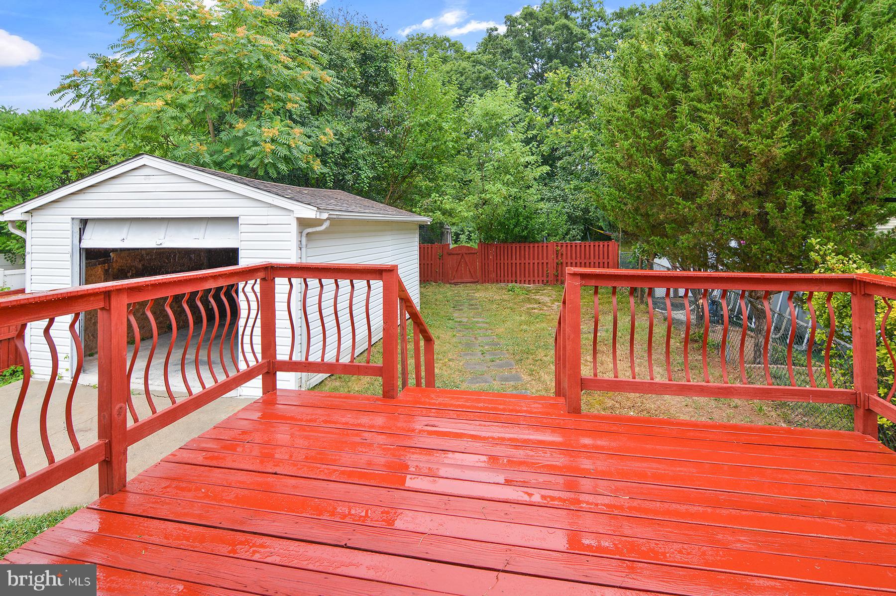 WOODCREST HOMES - Residential