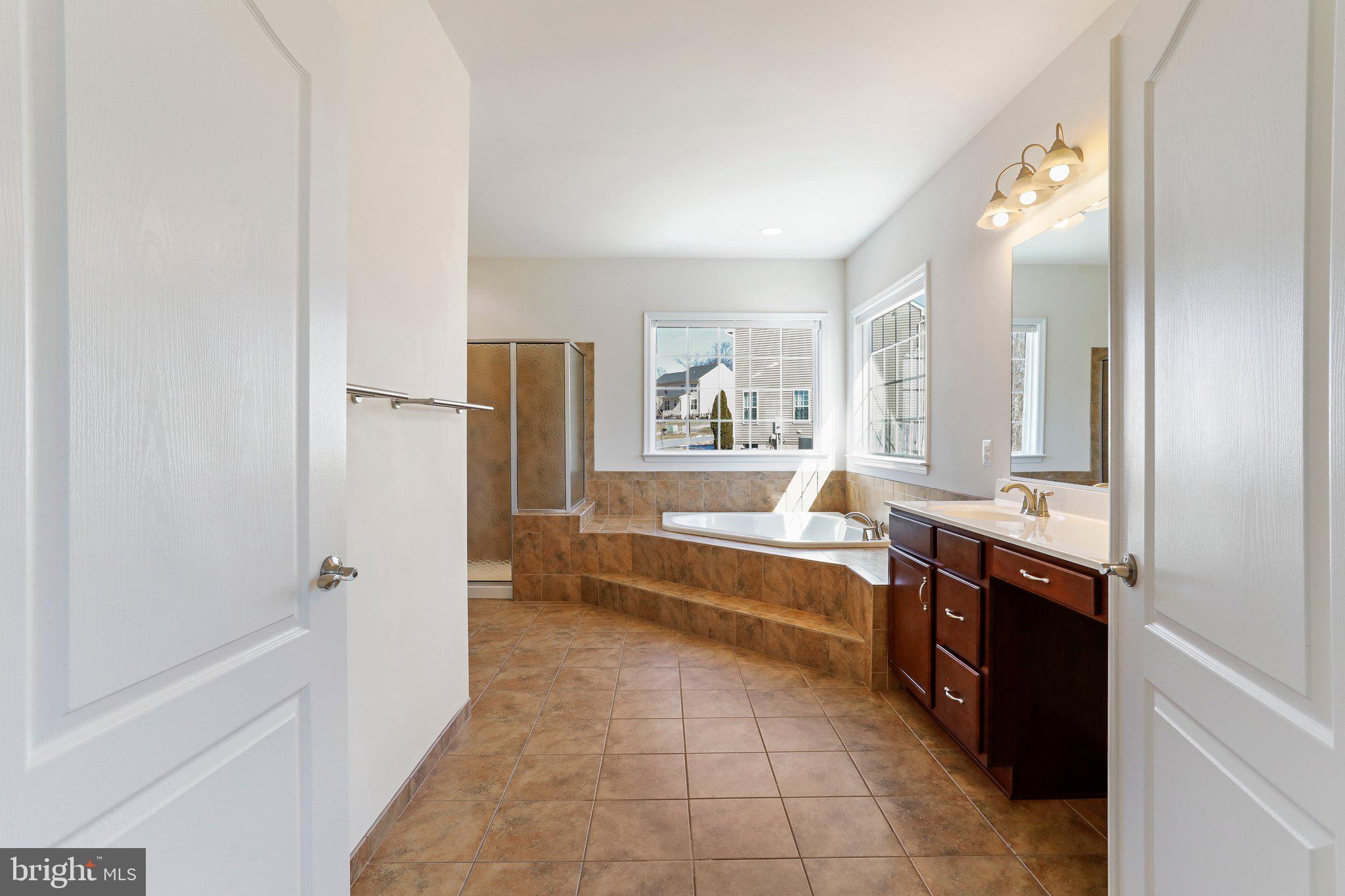 BROOKFIELD ON THE POTOMAC - Residential