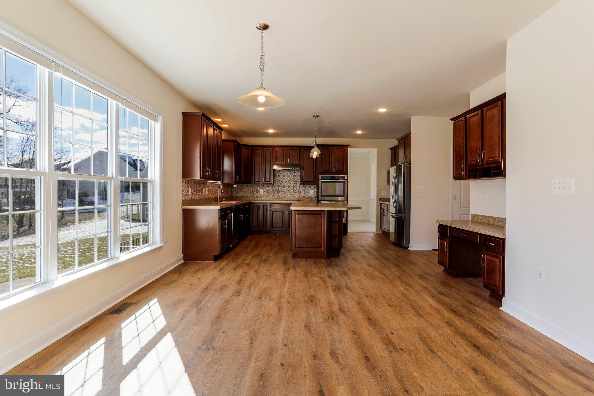 BROOKFIELD ON THE POTOMAC - Residential