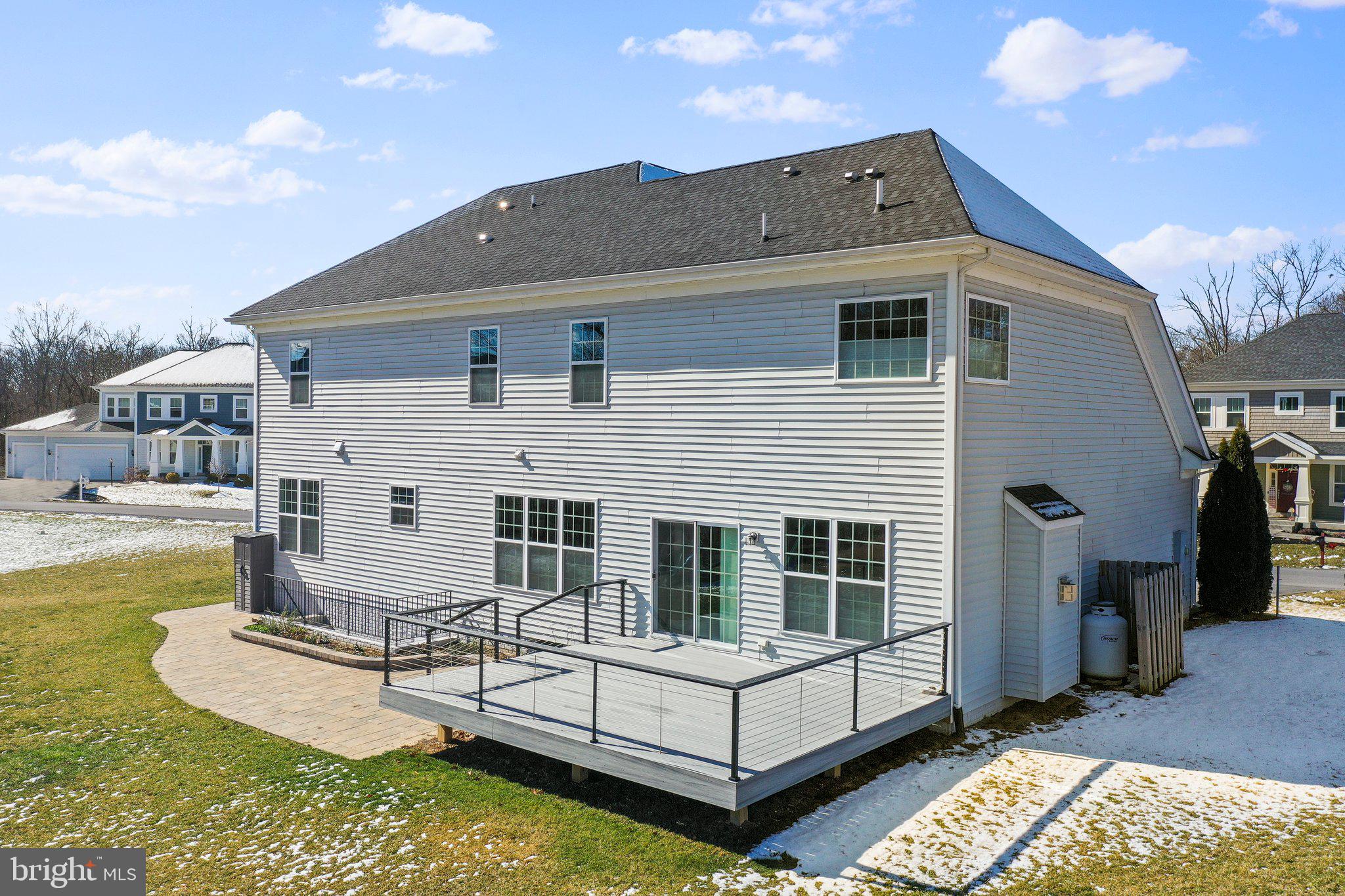 BROOKFIELD ON THE POTOMAC - Residential