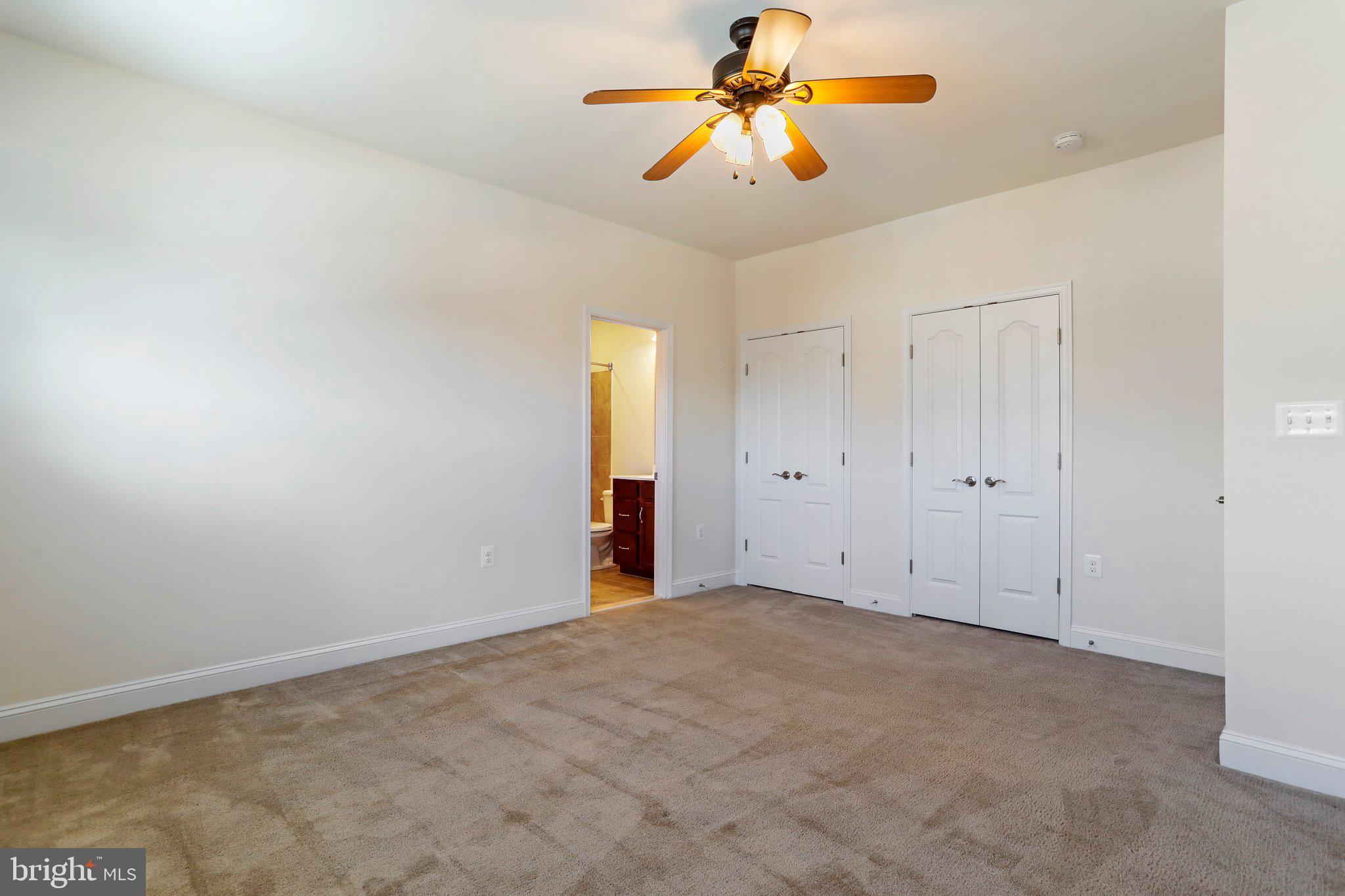 BROOKFIELD ON THE POTOMAC - Residential