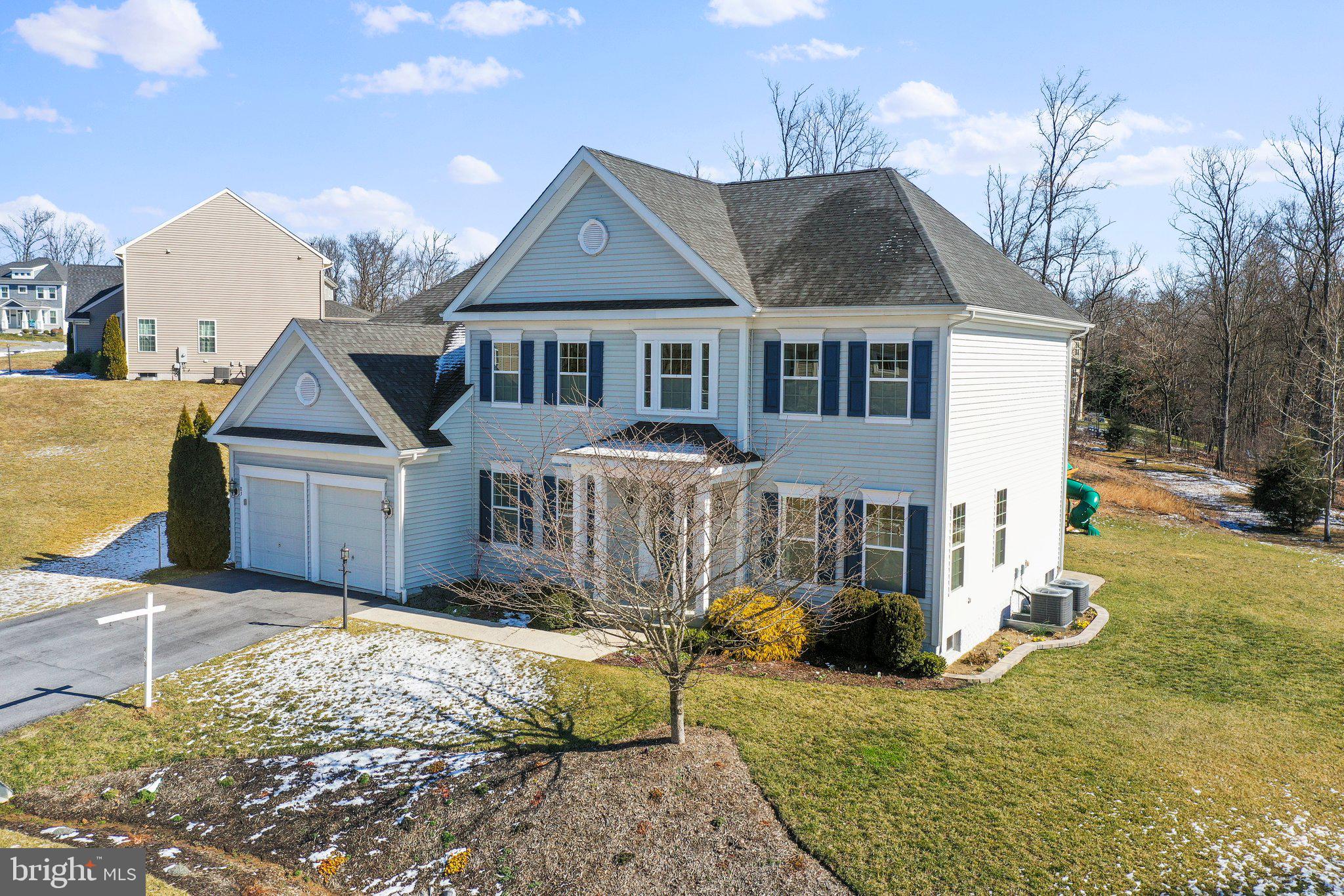 BROOKFIELD ON THE POTOMAC - Residential