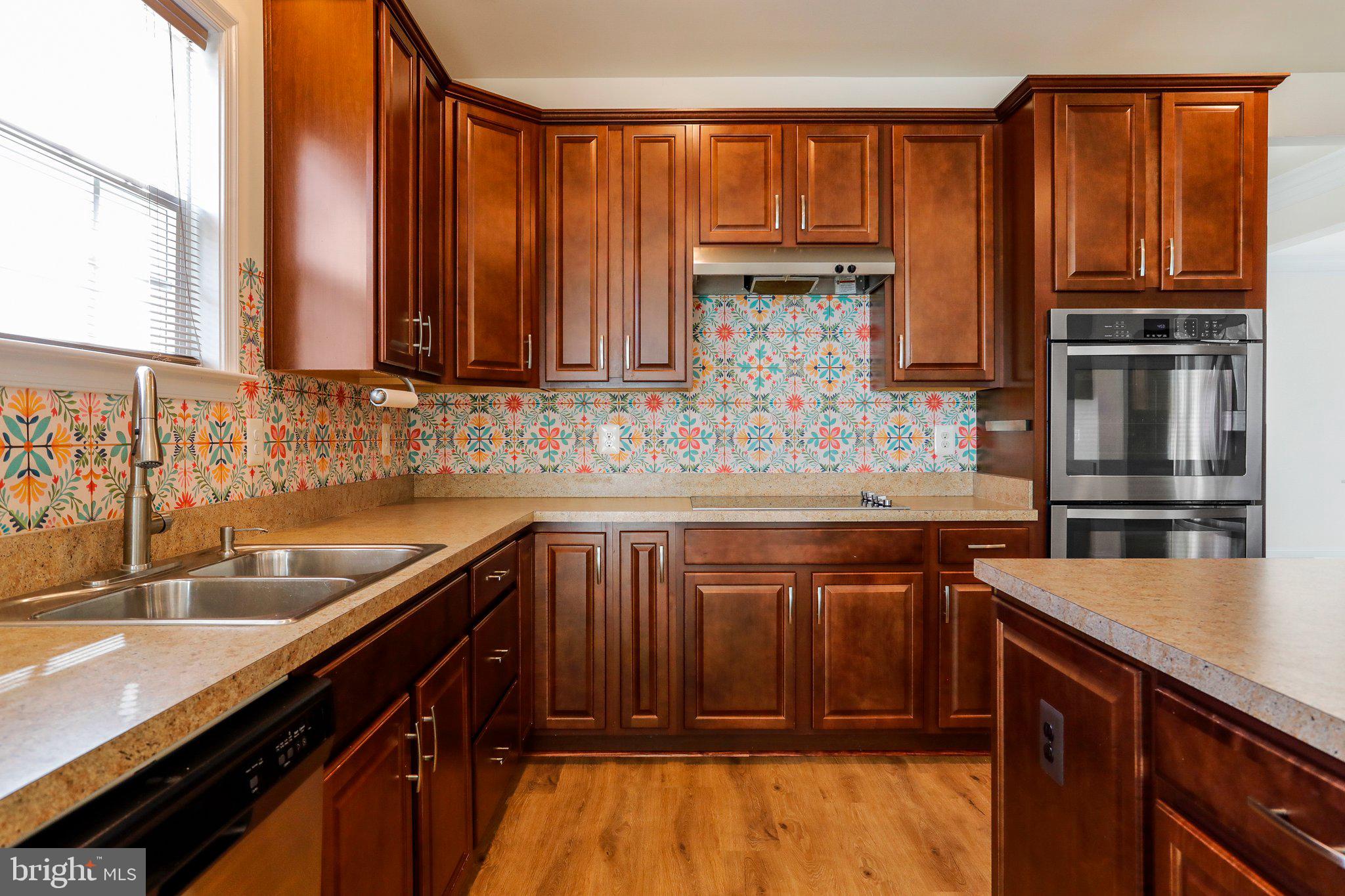 BROOKFIELD ON THE POTOMAC - Residential