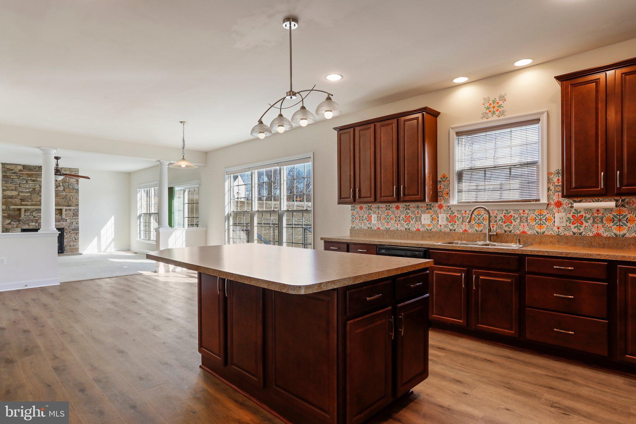 BROOKFIELD ON THE POTOMAC - Residential