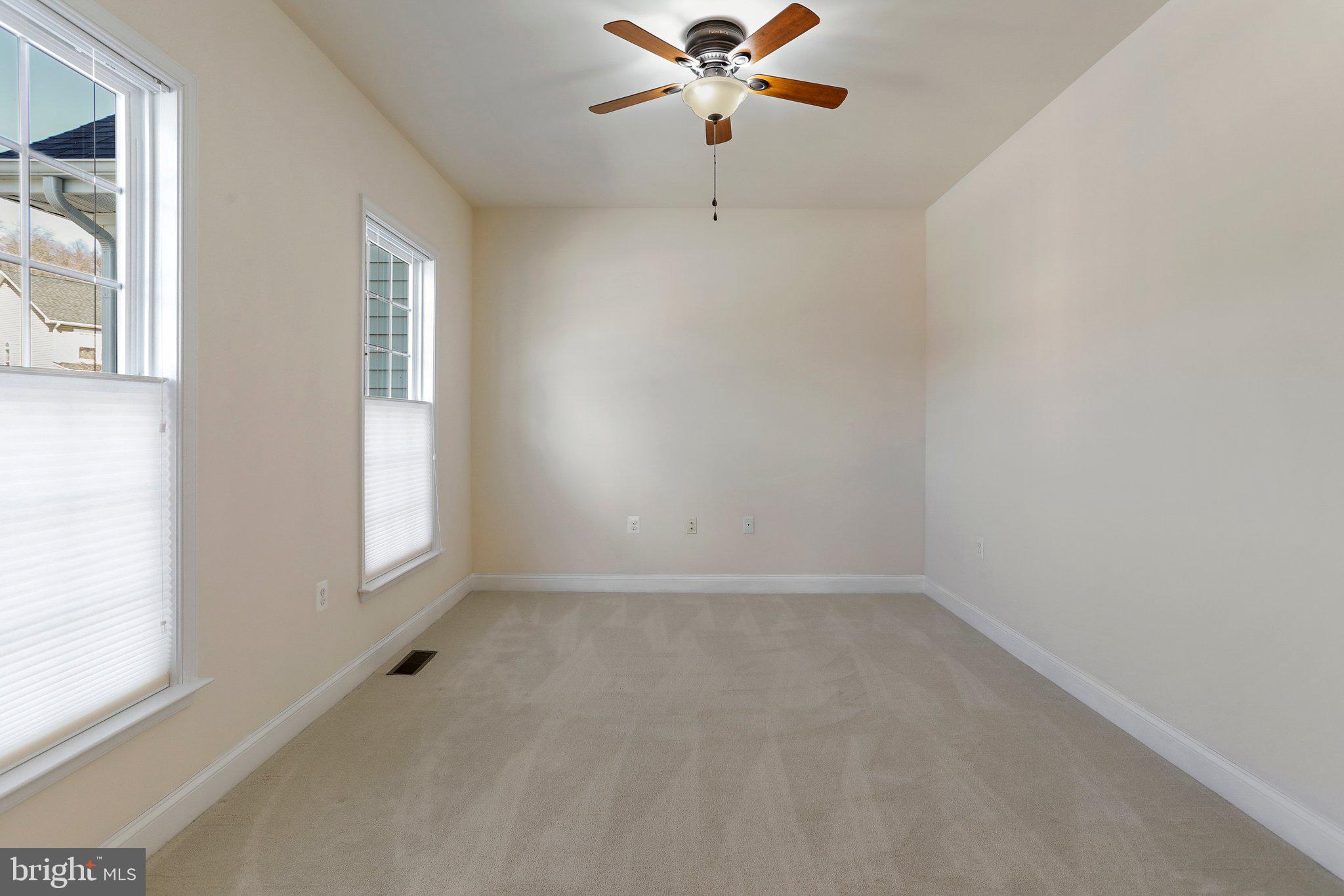 BROOKFIELD ON THE POTOMAC - Residential