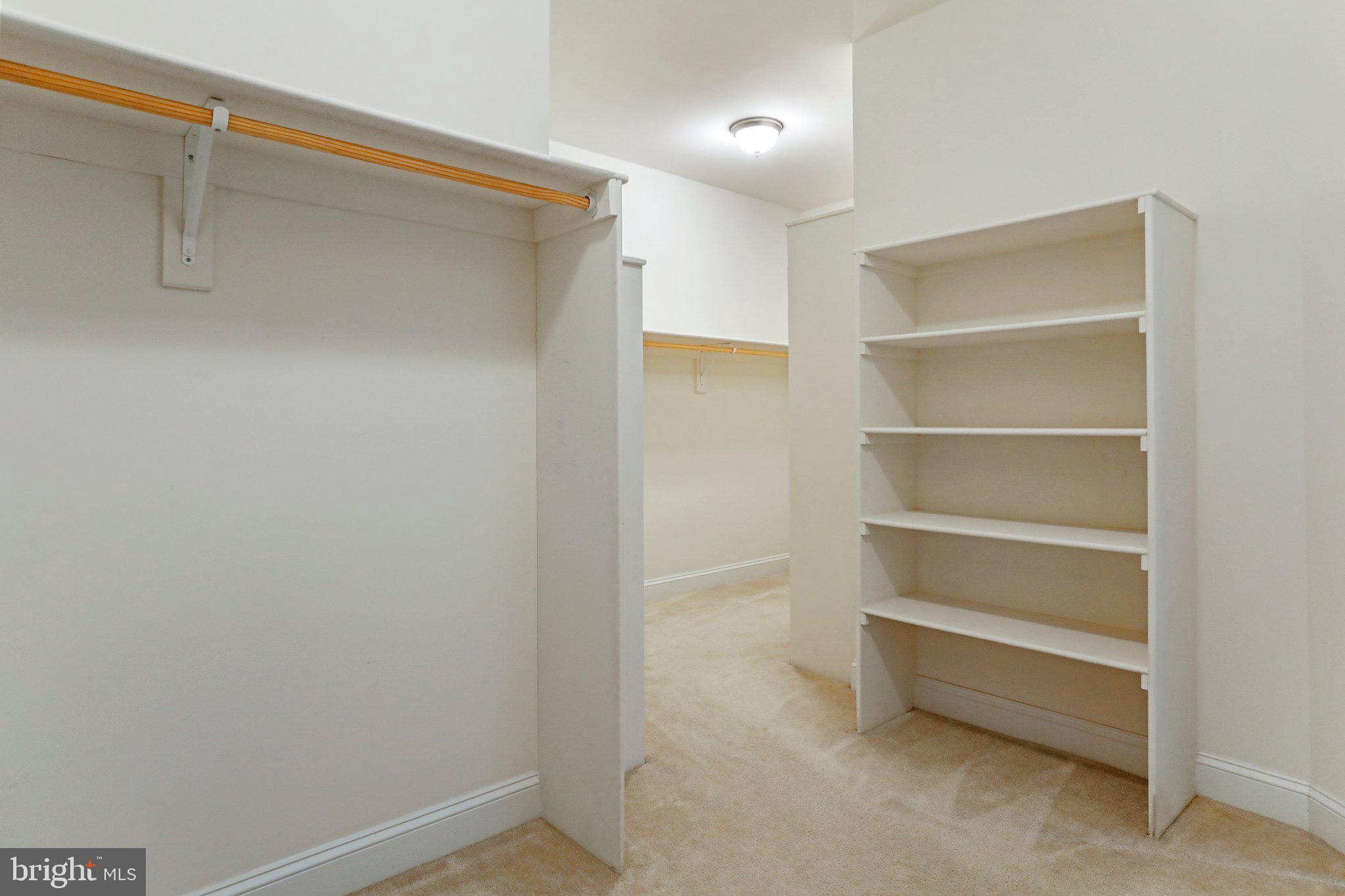 BROOKFIELD ON THE POTOMAC - Residential