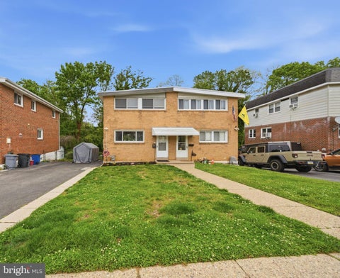Townhouse For Sale - 134 Crum Creek Drive<br/> Delaware County, WOODLYN, PA 19094